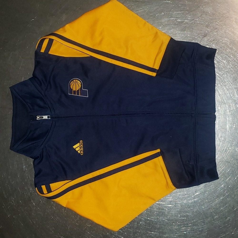 Indiana Pacers zip up